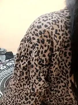 meenu_bhabhi547 webcam