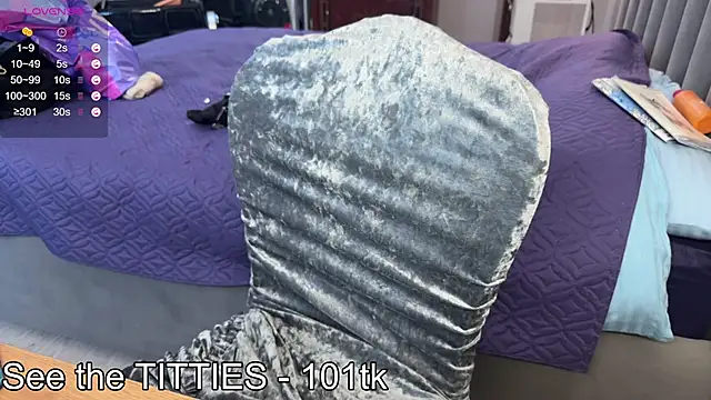 emily_is_here_ webcam