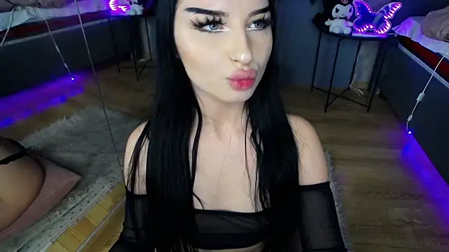 ScarlettJakobs webcam