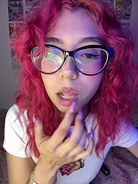 valen-foxx1 - Valen-Foxx1's free webcam - UK Sex Cams