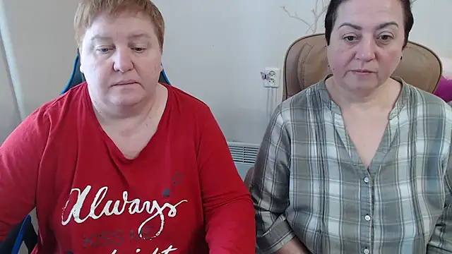 Bertie_Adeline webcam