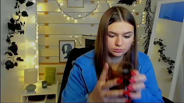 Josephine_Kiss webcam