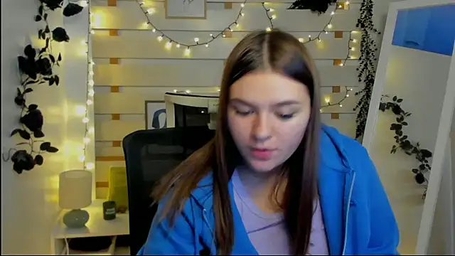 Josephine_Kiss webcam