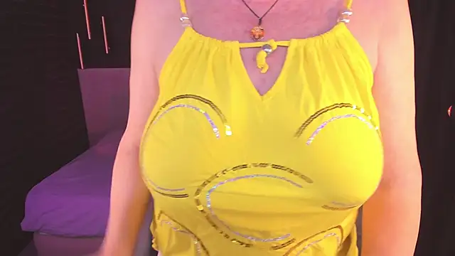 LindaPassionate webcam