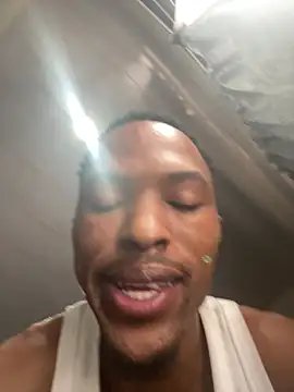 BlueIceCube Live Webcam on Stripchat