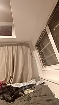 nakedgarbageperson webcam