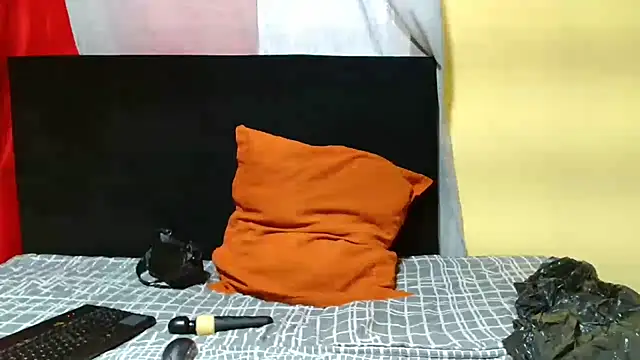 JinglynJuicy22 webcam