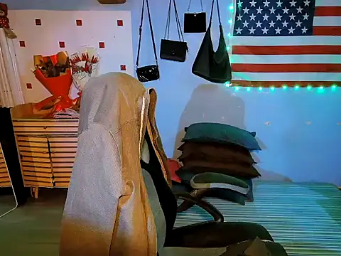 nathalie_smith19 - Nathalie_Smith19's free webcam