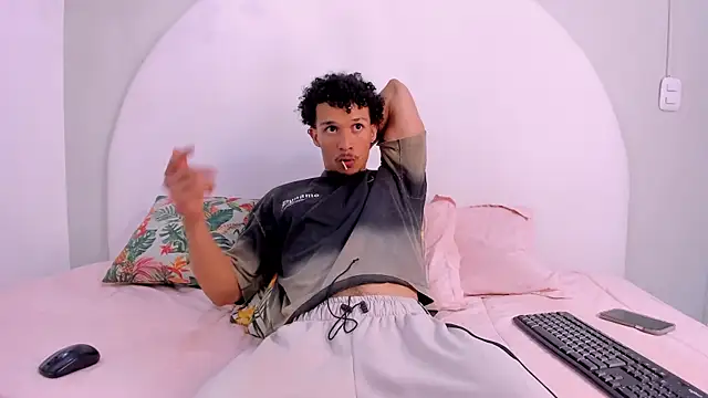 Dominick_star webcam