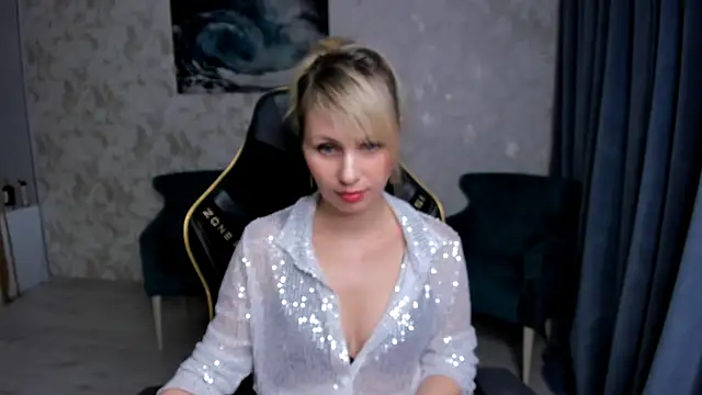 LindaSandy_1 webcam