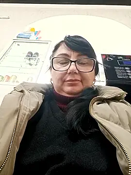 mariswan222 - MariSwan222's free webcam