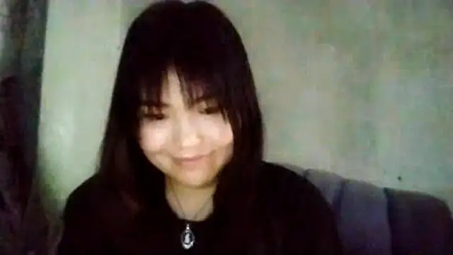 mollyasian - MollyAsian's free webcam