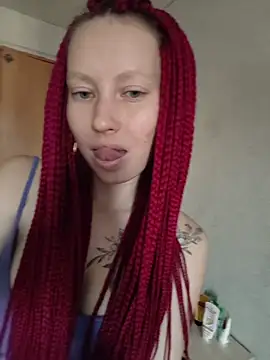 frost_foxy - Frost_foxy's free webcam