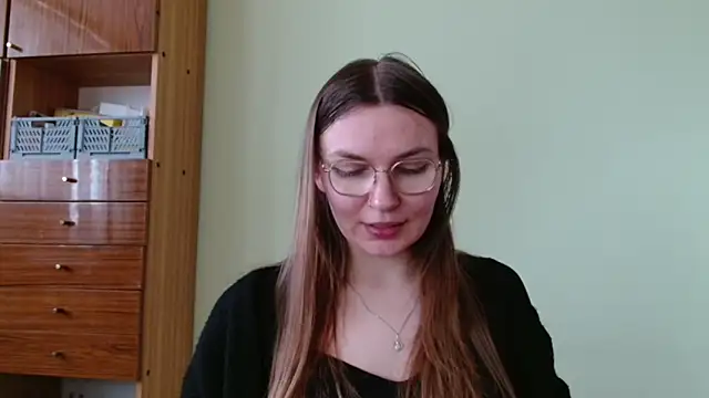 looveellyx - LooveELLYx's free webcam