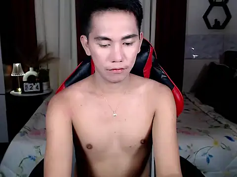 drinkmycumx - Drinkmycumx's free webcam