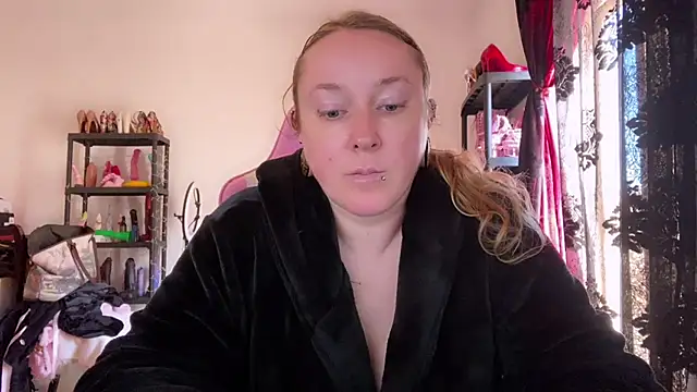 kisicaxx - Kisicaxx's free webcam