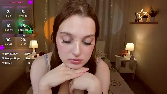 kaisajenner - Kaisajenner's free webcam