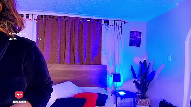 ViolettGomez_93 webcam