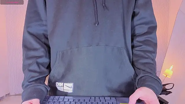 nova_salvatore webcam