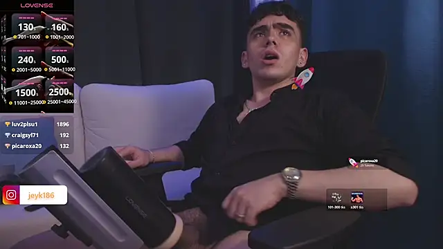 guccy_boy_club - Guccy_Boy_Club's free webcam - UK Sex Cams