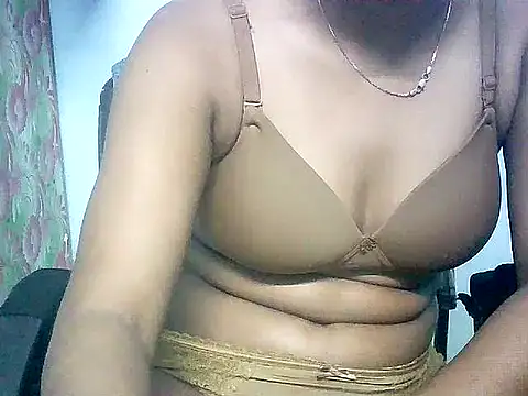 wild_paaro - Wild_Paaro's free webcam - UK Sex Cams