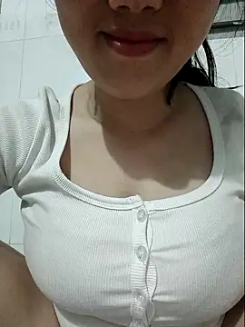 shine_mai - Shine_Mai's free webcam - UK Sex Cams