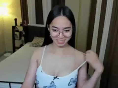 Asian_Bigcock_Marian webcam