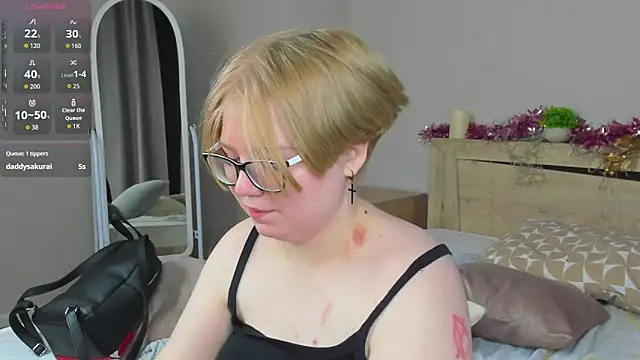 Lauraaa_Smith webcam