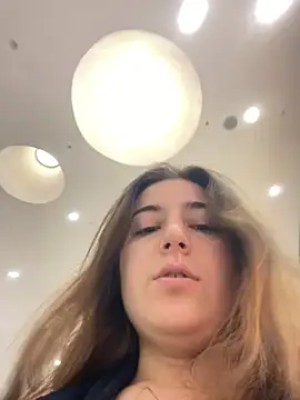 kate_nicepops999114 webcam