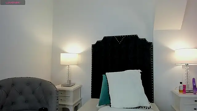 agartha_velvet - Agartha_velvet's free webcam - UK Sex Cams