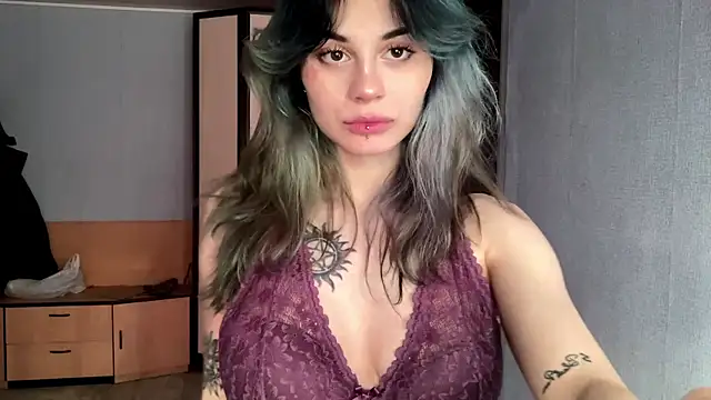Emmibrilson webcam