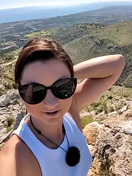 Samira-Summer webcam