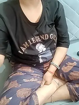 Webcam Model (tight_pussy57)  is live.Free join now!