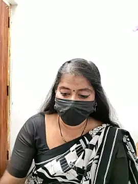 tamil_Sigappu_Roja webcam