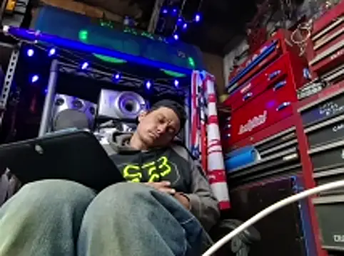 twistafatpipe webcam