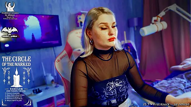 Wounded_Goddess_ webcam