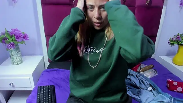 Dakota_Angell_ webcam