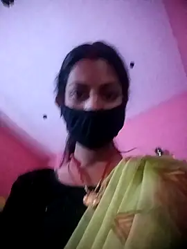 big_qween_no1 - BIG_QWEEN_NO1's free webcam - UK Sex Cams