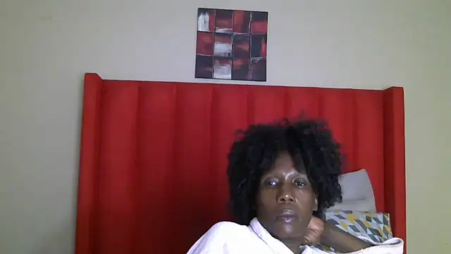 AfroGodesss124 webcam