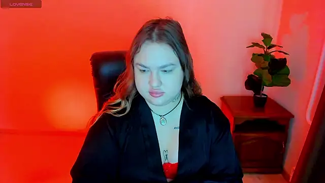 Sofiawetsweet webcam