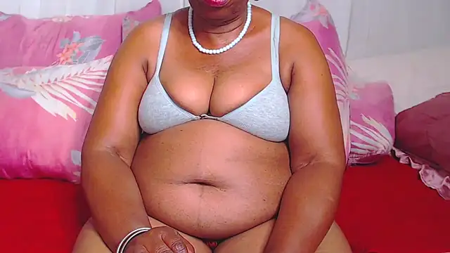 Freakyassnwildx webcam