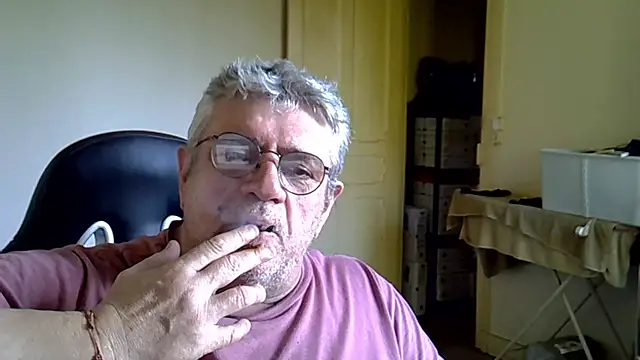 _hippo_ - _hippo_'s free webcam