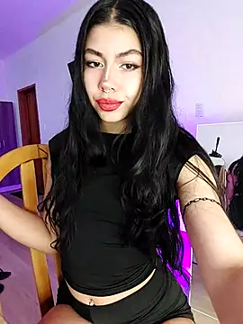 Webcam Model (ArgentinaShani)  is live.Free join now!