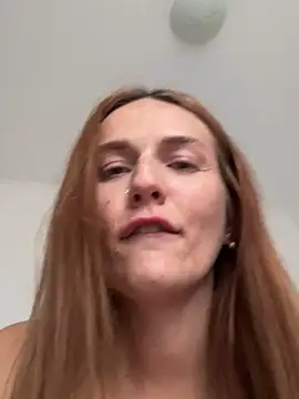 Webcam Model (BritneyHall)  is live.Free join now!