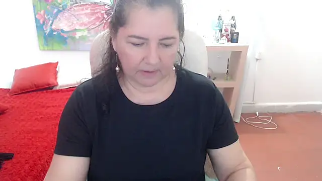 leonela_69 webcam