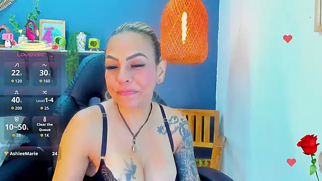 yessila_parker webcam