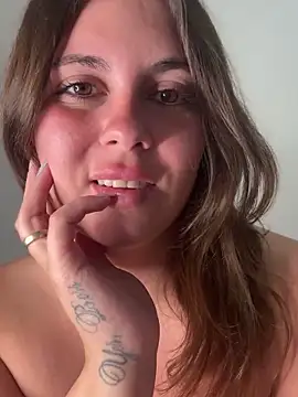 Samantha_official's Stripchat show and profile