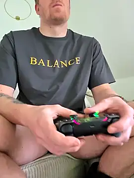 HotCouple1995xx webcam