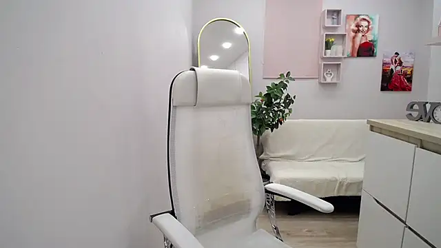 Milla_Cutie18 webcam