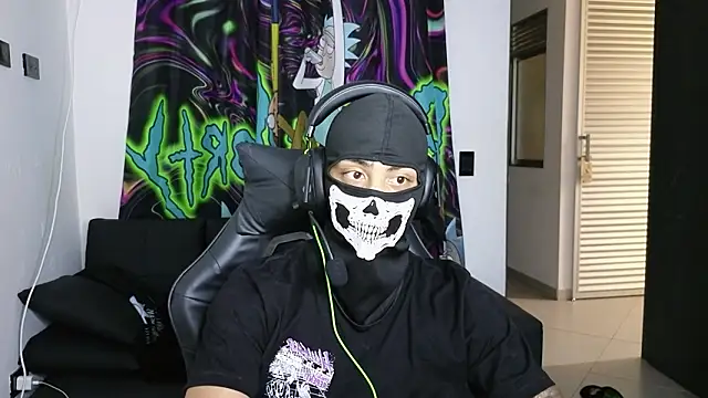 cash_master888 webcam